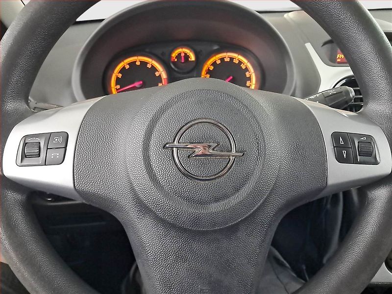 Opel Corsa (2013) 1.2, po STK, v provozu - fotka 14 z 15