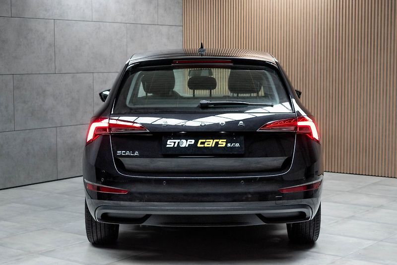 Škoda Scala 1.6 TDI 85kW ACC*Mirror Link* - fotka 5 z 32