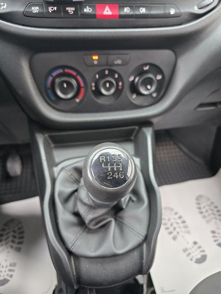 Fiat Dobló CNG 88kW L1H1 ČR SENZORY - fotka 13 z 20