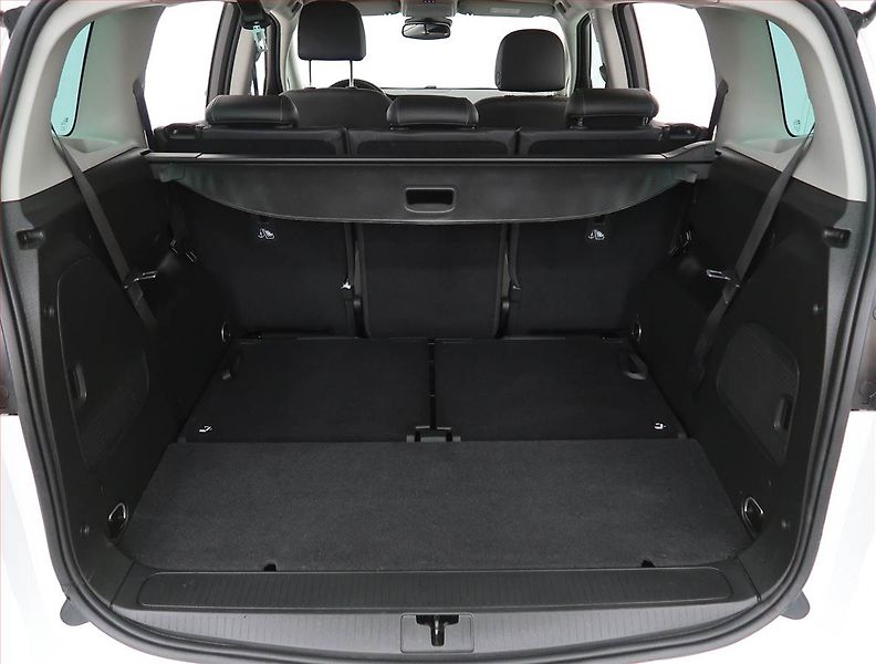 Opel Zafira (2017) 1.4 Turbo, 7 míst, Serv.kniha - fotka 14 z 21