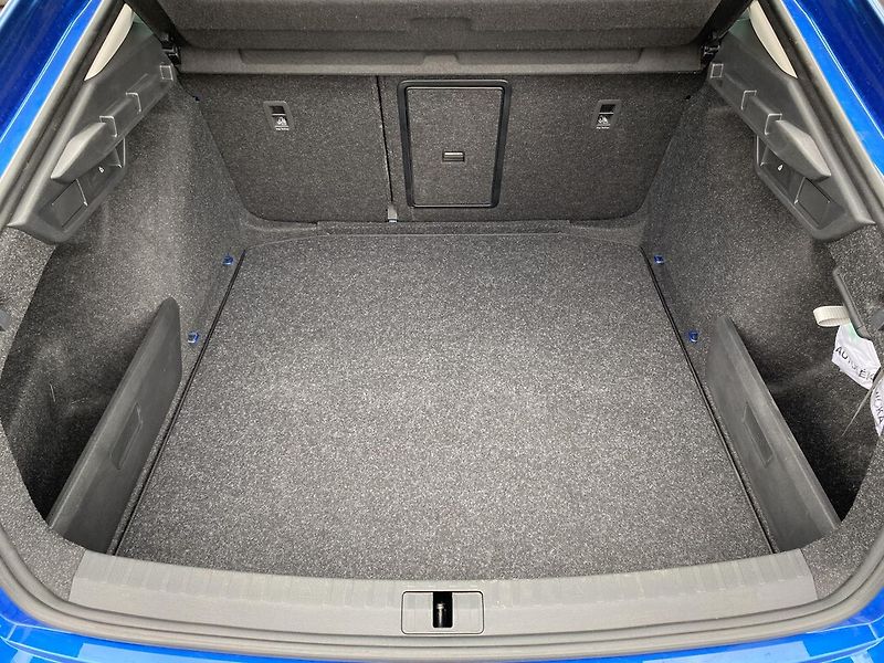 Škoda Octavia 1,5 TSI 110 kW Top Selection - fotka 26 z 27