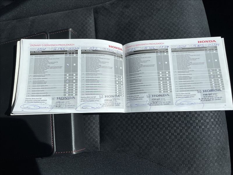Honda CR-V 1,6 i-DTEC AWD Automat CZauto - fotka 18 z 41