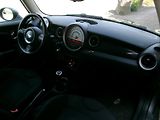 Mini Cooper S (2011) 1,6i AC TEMP ALU 135kW - náhled 26