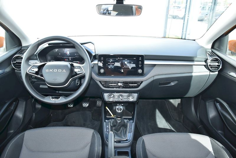 Škoda Fabia (2025) Selection 1.0 MPI 59kW - fotka 5 z 30