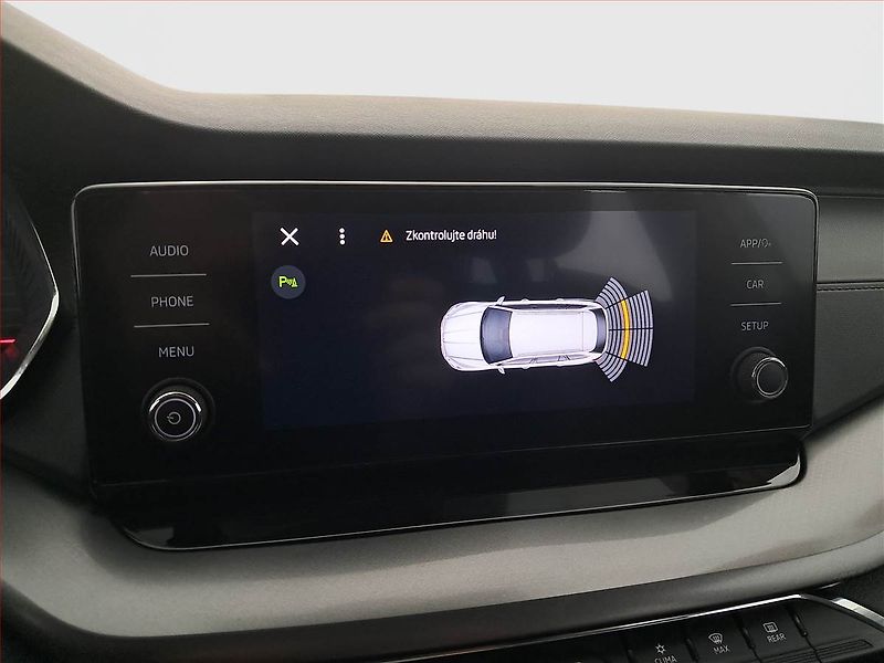 Škoda Octavia (2023) Ambition 2.0 TDI, ČR,1.maj - fotka 16 z 19