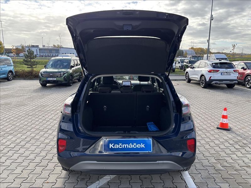 Ford Puma 1,0 EcoBoost  92kW Titanium - fotka 10 z 32