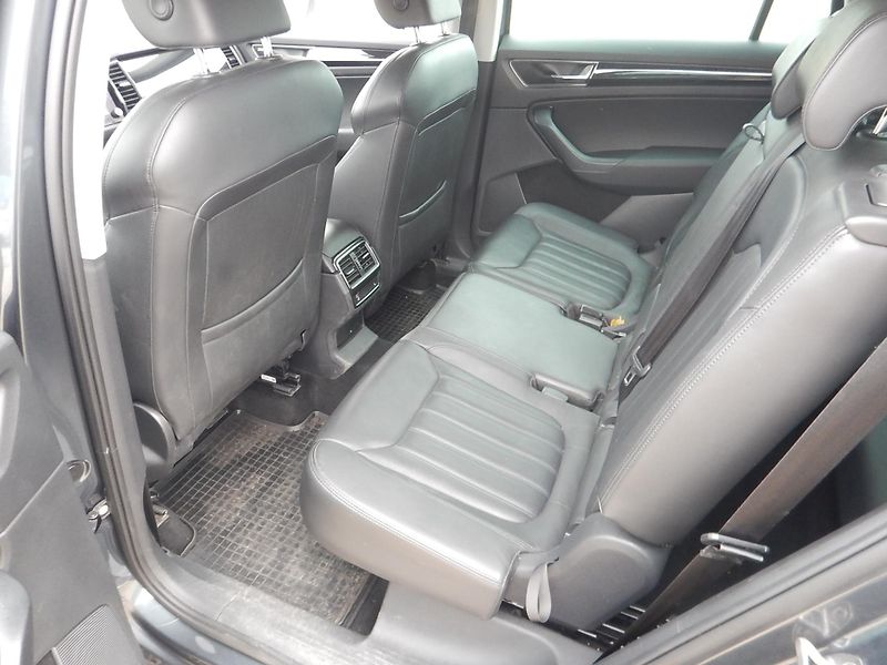 Škoda Kodiaq 2.0 TDI, ČR, 4x4, L&K - fotka 10 z 25