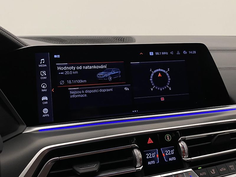 BMW X5 M50D xDrive CZ AUT REZERVACE - fotka 43 z 123
