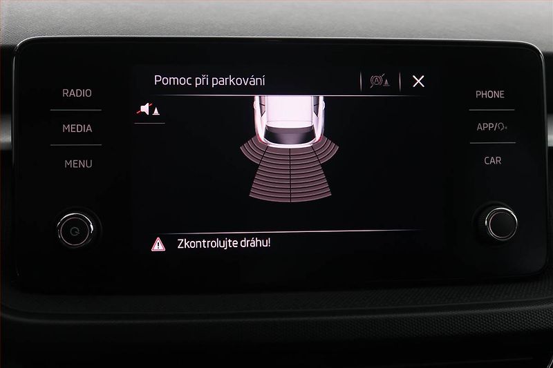 Škoda Fabia (2022) Ambition 1.0 TSI, Tempomat - fotka 17 z 17