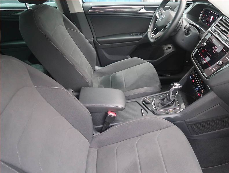 Volkswagen Tiguan (2021) Comfortline 2.0 TDI - fotka 9 z 14