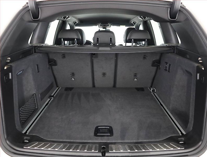 BMW X3 (2019) xDrive20d - fotka 17 z 18