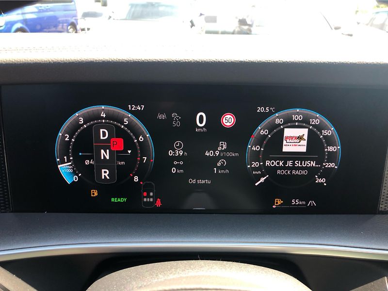 Volkswagen Tayron People 1,5 eTSI 110 kW mHEV - fotka 18 z 30