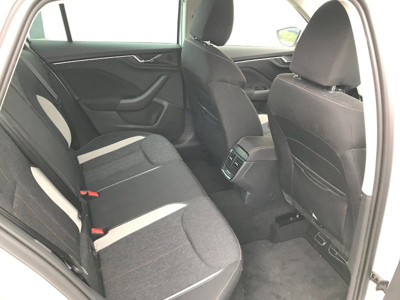 Škoda Kamiq (2025) TOP SELEC TSI 85/1.0 M6F - fotka 11 z 28