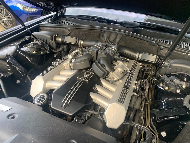 Rolls-Royce Phantom (2005) 6.7i v12 Original 42000km - fotka 4 z 10