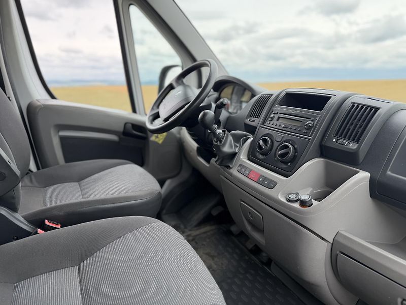 Peugeot Boxer (2010) 3.0 HDi novy sklápěč 159000km  - fotka 10 z 16