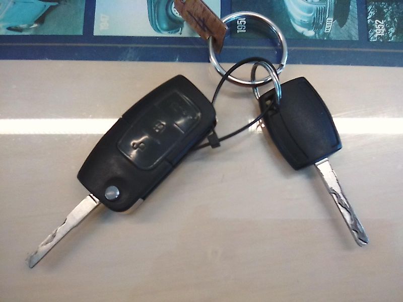 Ford Focus (2008) 1.6i 16V, kombi, 2.majitel - fotka 30 z 30