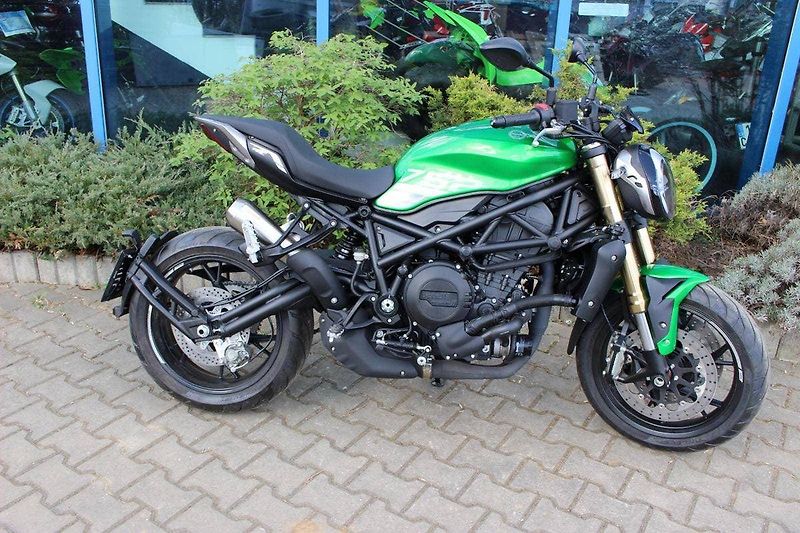 Benelli 752S (2024) A2 35 KW AKCE  POZOR - fotka 5 z 6