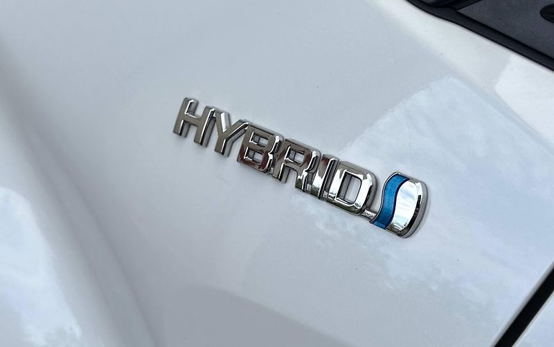Toyota C-HR (2020) 2.0 HYBRID 112KW AUT 2020 - fotka 8 z 34