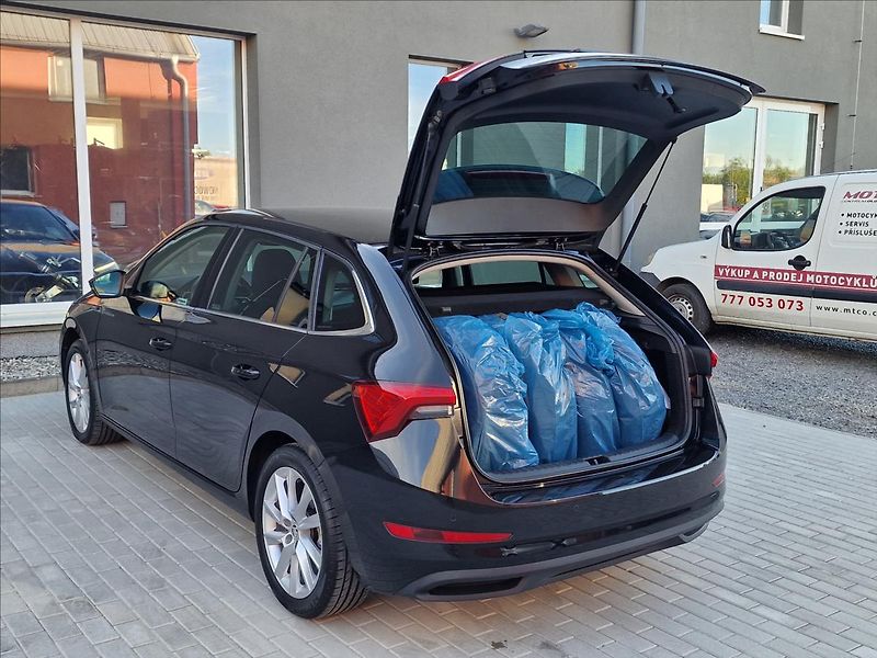 Škoda Scala 1.0TSI 81kW Style,ČR,1.Maj. - fotka 41 z 50
