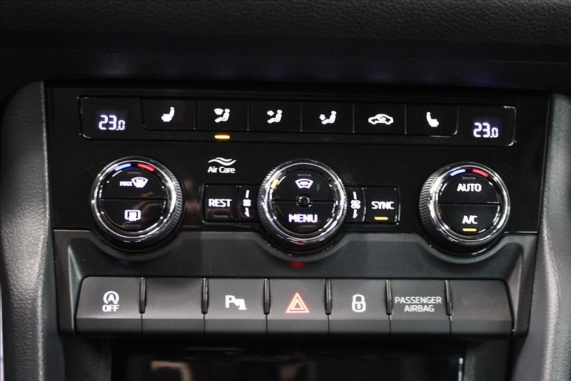Škoda Kodiaq 2,0 TDI 140kW 4x4 Style 1.maji - fotka 21 z 34