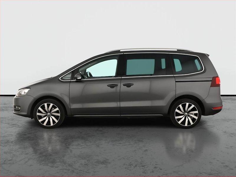 Volkswagen Sharan (2019) 2.0 TDI - fotka 3 z 23