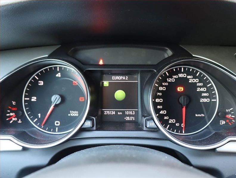 Audi A5 (2011) 3.0 TDI, 4X4, Serv.kniha - fotka 11 z 22