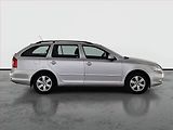 Škoda Octavia (2011) Elegance 1.6 TDI, Serv.kniha - náhled 6