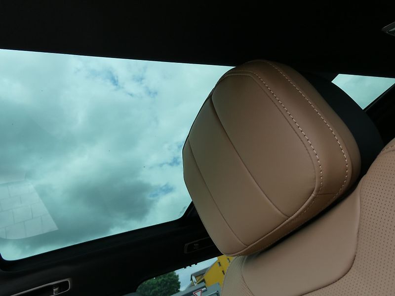 Land Rover Range Rover Sport (2026) 3,0 Dynamic SE D250 - fotka 10 z 37
