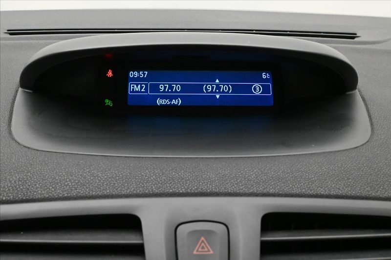 Renault Mégane 1,5 dCi 81kW Grandtour Tažné K - fotka 19 z 30