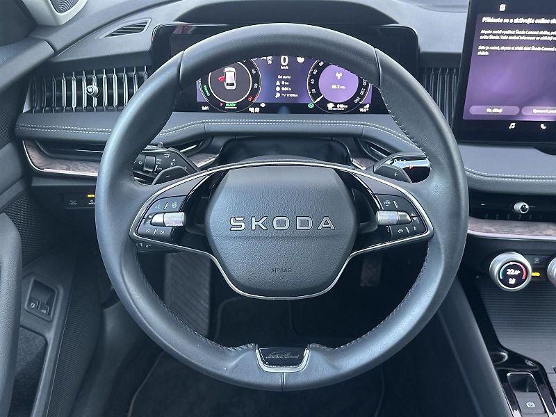 Škoda Superb (2025) Combi 1.5 TSI iV DSG L&K - fotka 6 z 43