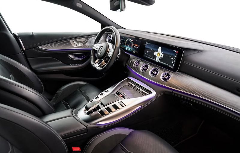 Mercedes-Benz AMG GT 43 4M  Větrání a pamět sedadel - fotka 18 z 21