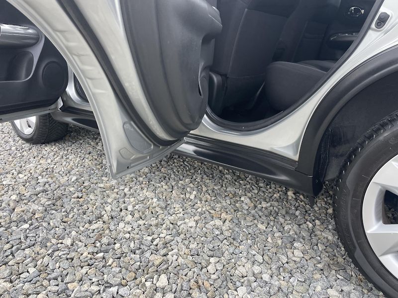 Nissan Juke 1.6i 115PS AUTOMAT 98000KM TOP - fotka 105 z 180
