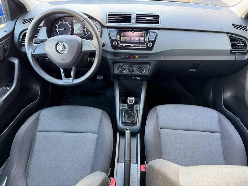 Škoda Fabia Active 1,0 TSI 70 kW 5° MP - fotka 6 z 28