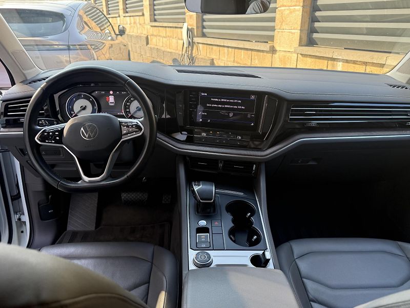 Volkswagen Touareg (2021) Atmosphere - fotka 4 z 9
