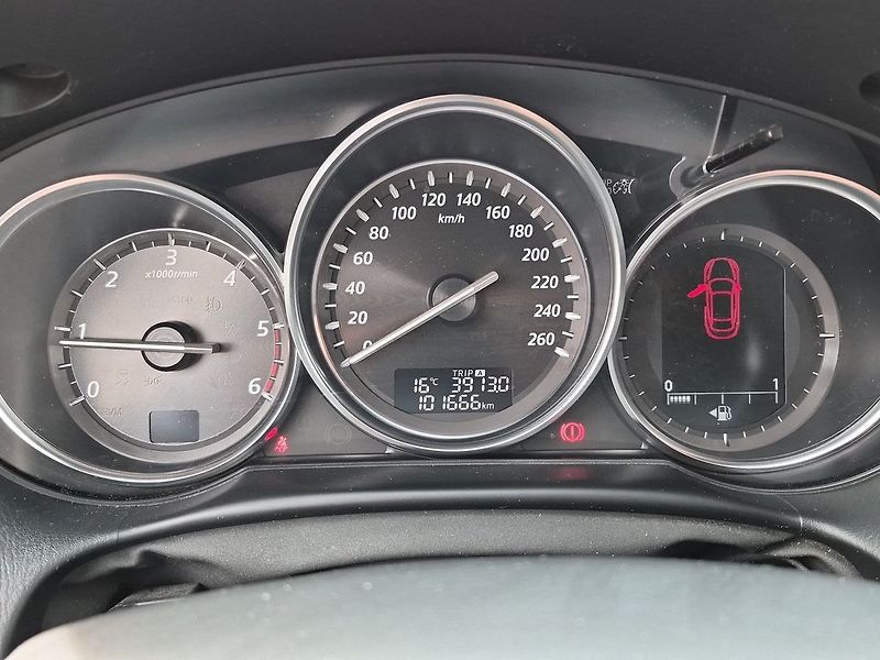 Mazda CX-5 Challenge 2.2 Skyactiv-D 110kw - fotka 18 z 25