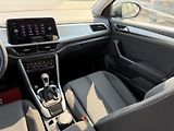 Volkswagen T-Roc 1,5 TSi/110kW LIFE - DSG,TZ,.. - náhled 40