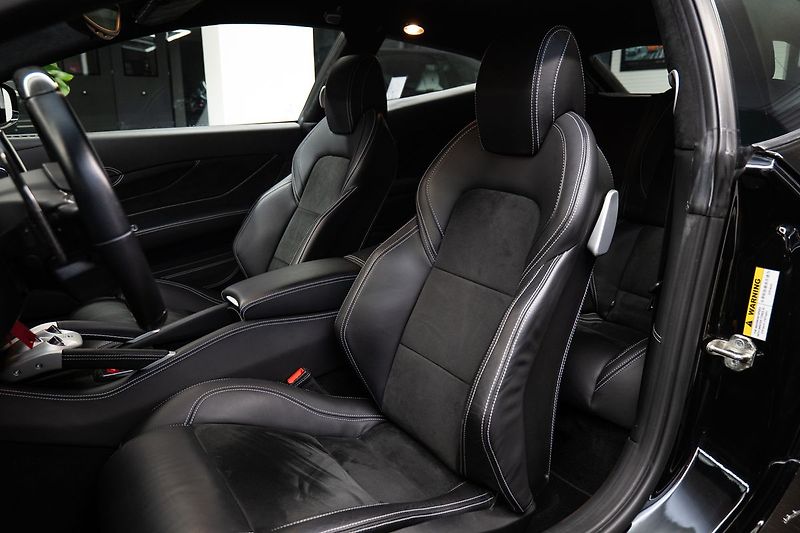 Ferrari FF V12 - fotka 8 z 20