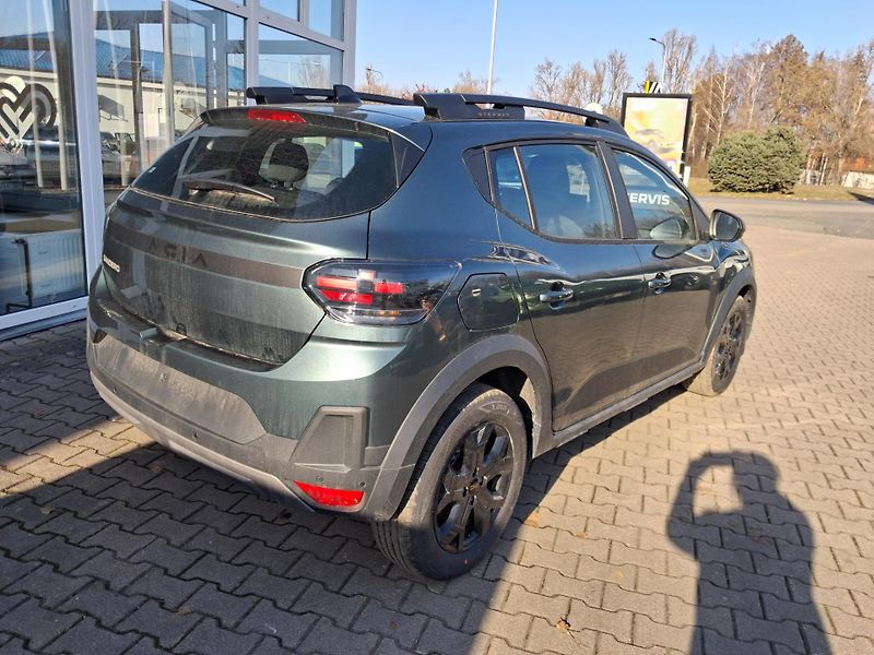 Dacia Sandero (2026) Stepway Extreme Eco-G 120 auto - fotka 7 z 19