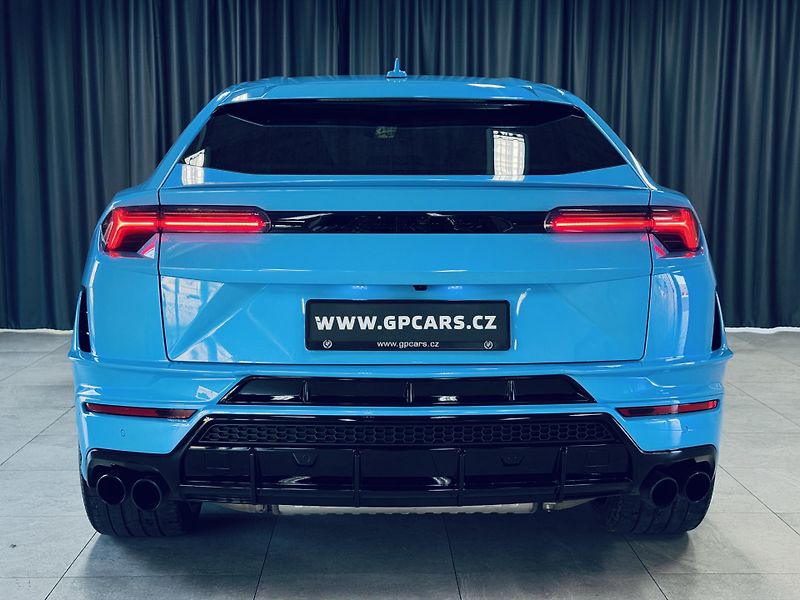 Lamborghini Urus (2024) S 23 MASAŽ HUD CARBON ZÁRUKA - fotka 5 z 50