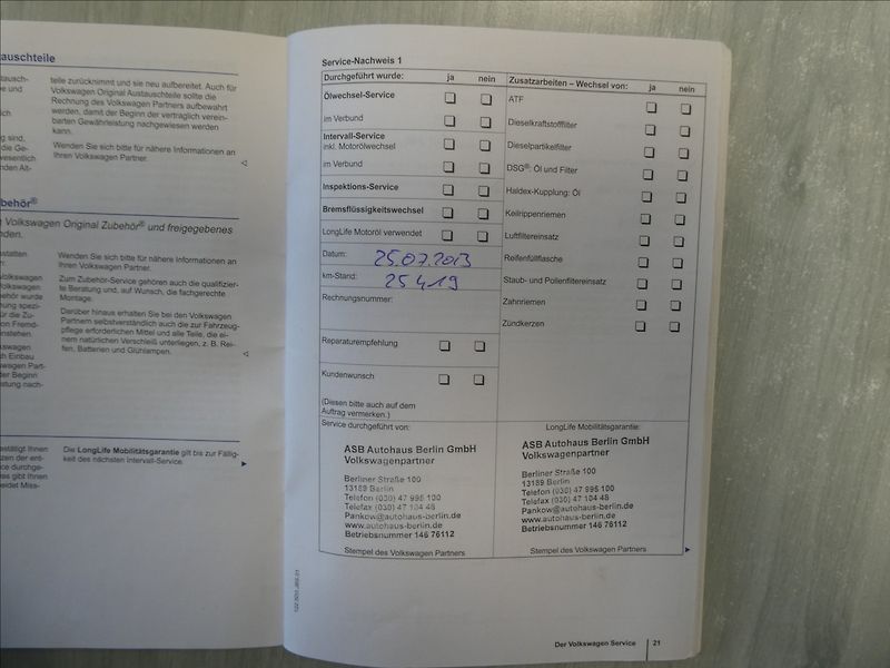 Volkswagen Golf 1,2 TSi 77kW serviska, klima - fotka 35 z 42