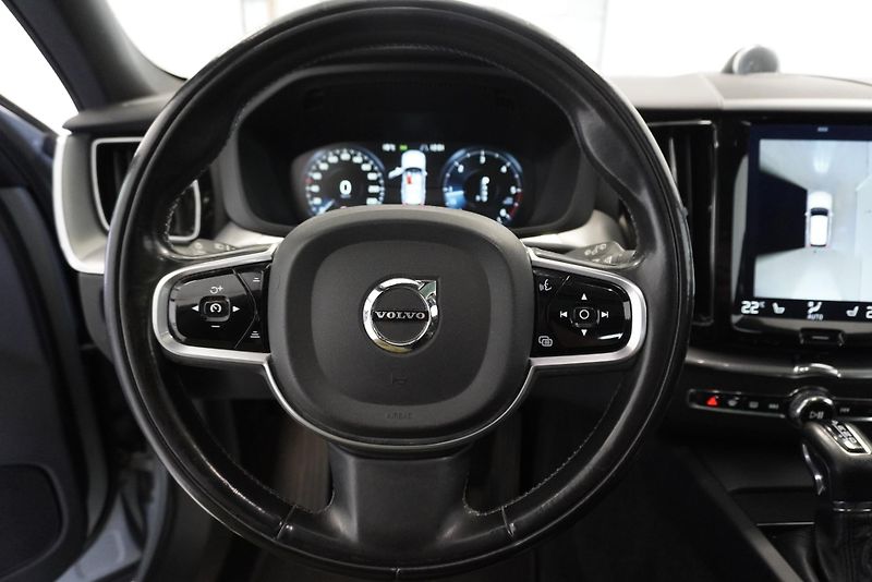 Volvo XC60 D5 AWD AUT. INSCRIPTION - fotka 21 z 40