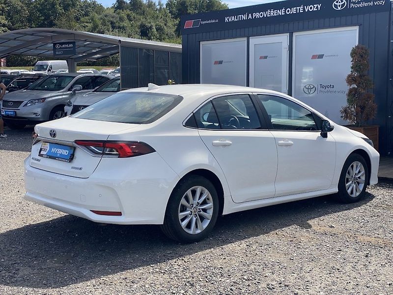 Toyota Corolla 1.8HEV, ČR, ComTech, DPH - fotka 7 z 15