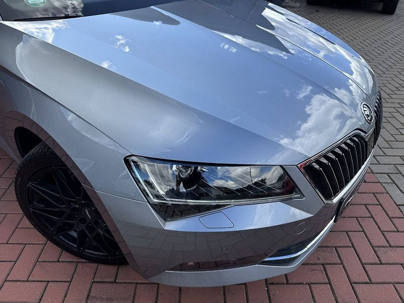 Škoda Superb (2019) 1.5TSi Xenony Navi Panorama - fotka 36 z 50