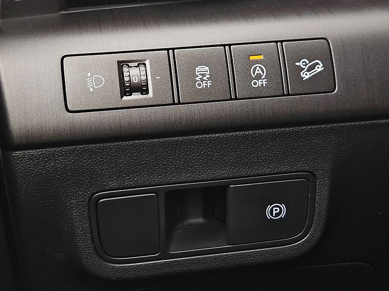 Hyundai Kona 1.6T-GDi 4x4 DCT N-Line,serv.k - fotka 14 z 35