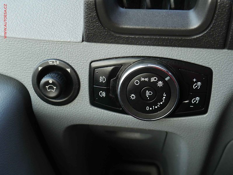 Ford Transit (2015) 2.2TDCi 4x4 L3H2 7míst, 2 - fotka 20 z 21