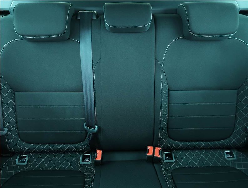 Škoda Fabia (2015) 1.2 TSI, Tempomat - fotka 10 z 17