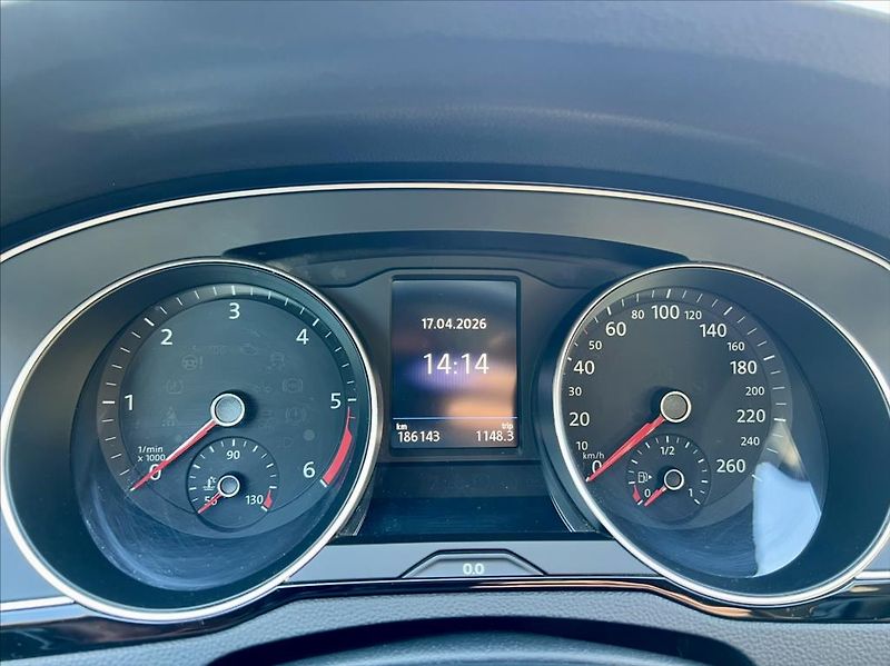 Volkswagen Passat 2,0 TDi DSG BUSINESS záruka - fotka 20 z 42