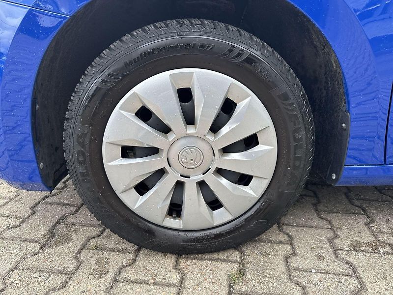 Škoda Fabia (2022) 1.0 MPI Active - fotka 19 z 23