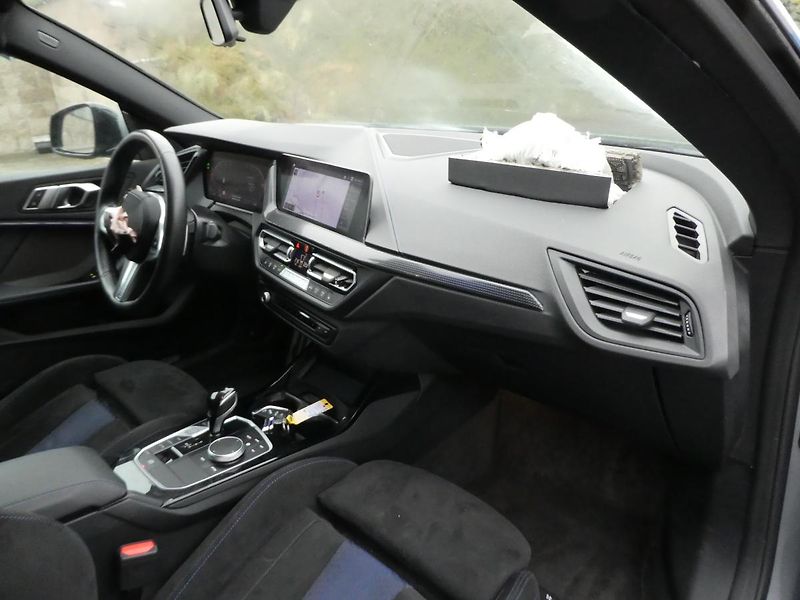 BMW Řada 2 Gran Coupe 220i 131kW MSPORT - fotka 11 z 15