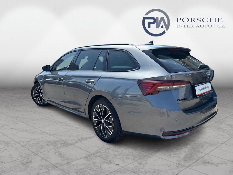 Škoda Octavia Sportline 2.0 TDI 110kw DSG Co - fotka 7 z 26